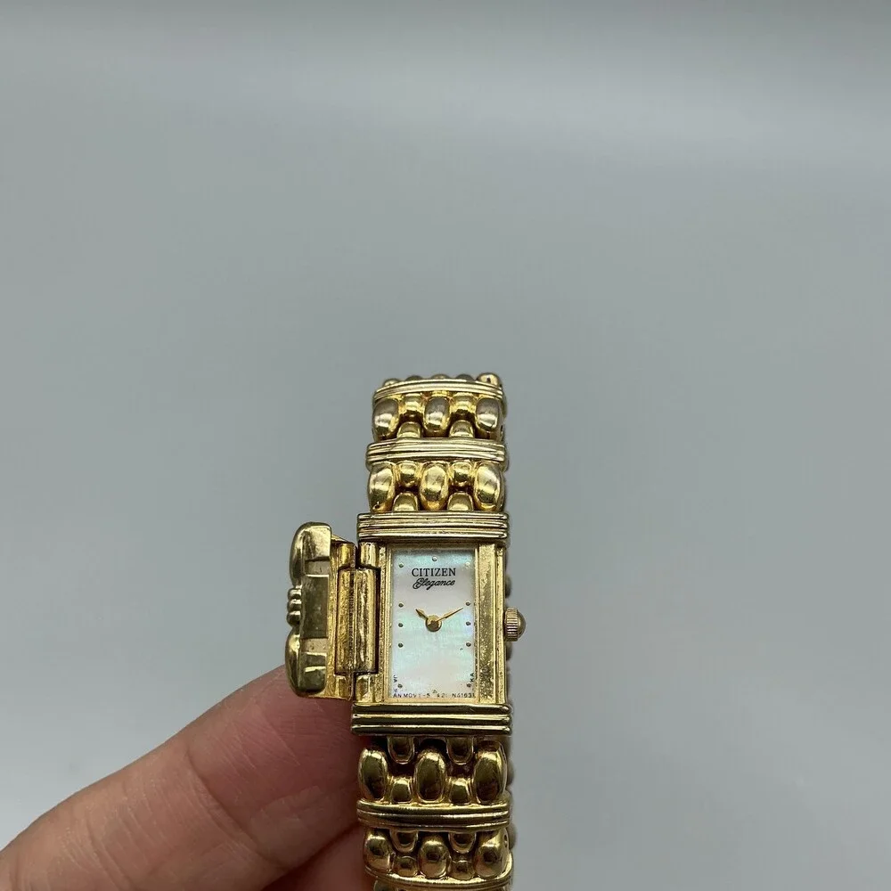 Vtg Citizen Elegance Womens Watch 14mm MOP Gold Tone Hidden Dial New Battery